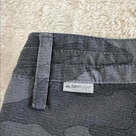 Quiksilver Black Camo Athletic Shorts Size 30 18.5” long Men’s - Picture 5 of 8